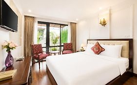 Golden Sail Hotel&Spa